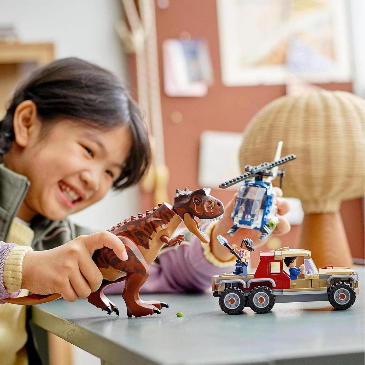 LEGO Jurassic World - Persecución del Dinosaurio Carnotaurus - 76941 | Jurassic  World | Toys"R"Us España