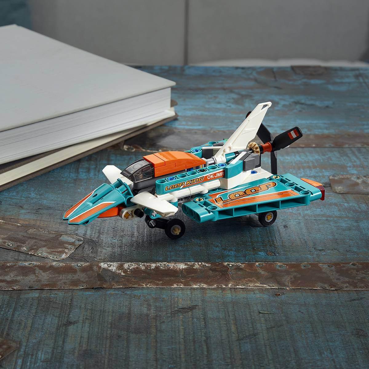 LEGO Technic - Avión de carreras - 42117 | Lego Technic | Toys"R"Us España