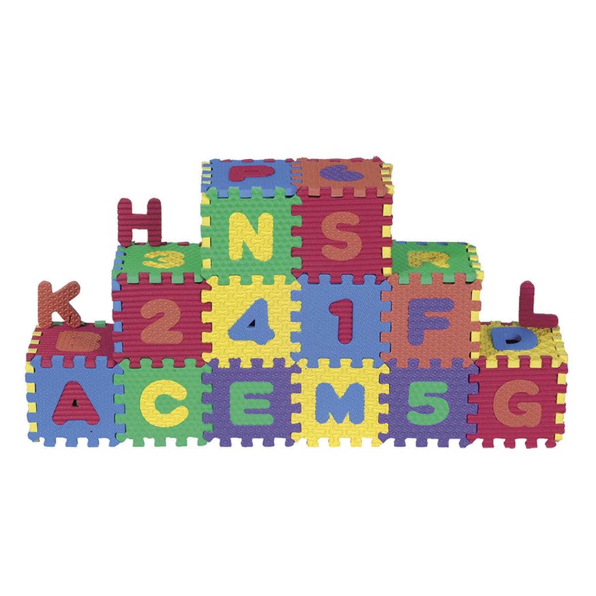 Alfombra puzzle letras